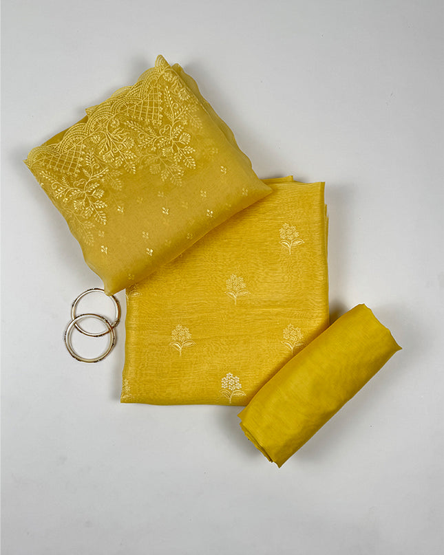 Marigold suit in tissue linen fabric with work thread