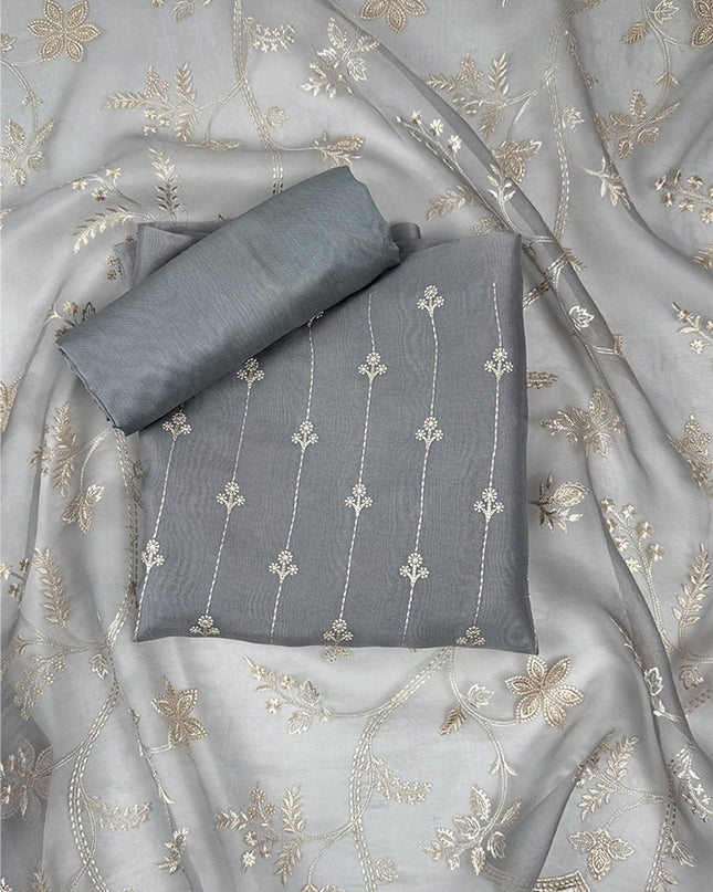 Grey Suit Set in orgenza fabric with thread work