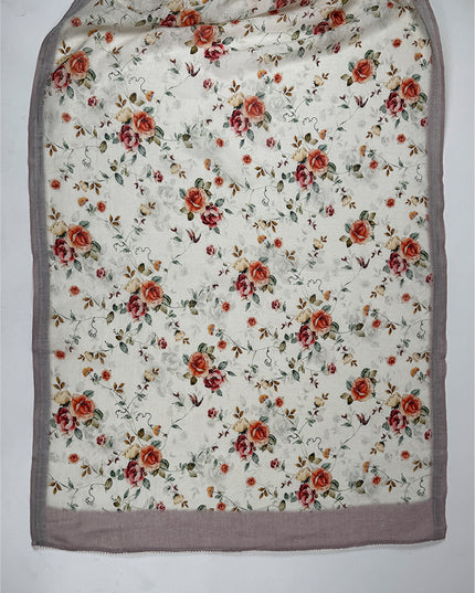 Lavender Grace Suit in linen fabric with thread work